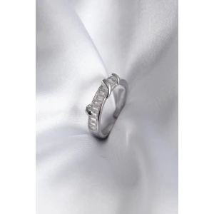 Pirinç Gümüş Renk Su Yolu Zirkon Taşlı Kadın Yüzük