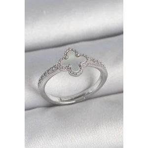 Pirinç Gümüş Renk Zirkon Taşlı Beyaz Mineli Yonca Model Ayarlanabilir Kadın Yüzük