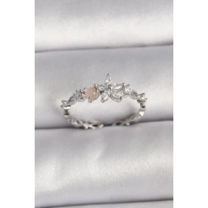 Pirinç Gümüş Renk Zirkon Taşlı Çiçek Model Ayarlanabilir Yüzük