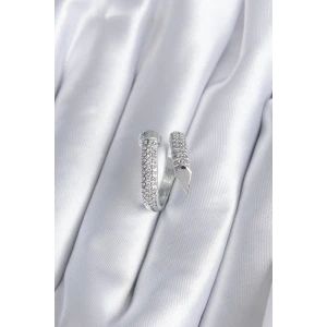 Pirinç Gümüş Renk Zirkon Taşlı Çivi Model Kadın Yüzük