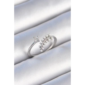 Pirinç Gümüş Renk Zirkon Taşlı İncili Yaprak Model Kadın Yüzük