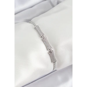 Pirinç Gümüş Renk Zirkon Taşlı Kemik Model Kadın Bileklik
