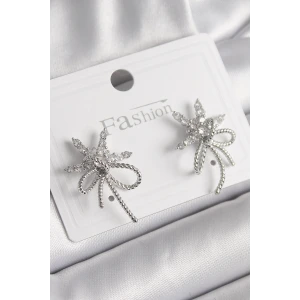 Pirinç Gümüş Renk Zirkon Taşlı Yıldız Düğüm Model Kadın Küpe