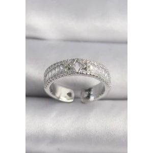 Pirinç Gümüş Renk Zirkon Taşlı Yıldız İşleme VIP Seri Kadın Yüzük