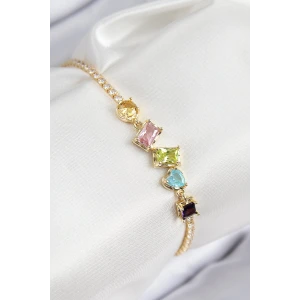 Pirinç Renkli Zirkon Taşlı Geometrik Model Gold Renk Kadın Bileklik