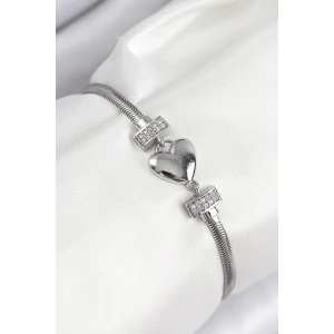 Pirinç Zirkon Taşlı Kalp Model Gümüş Renk Kadın Bileklik