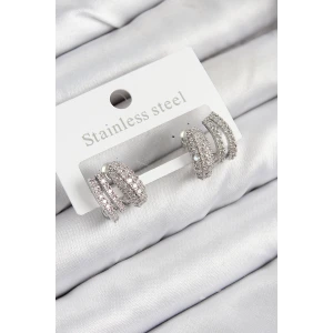 Pirinç Zirkon Taşlı Kıvrımlı Model Gümüş Renk Kadın Küpe