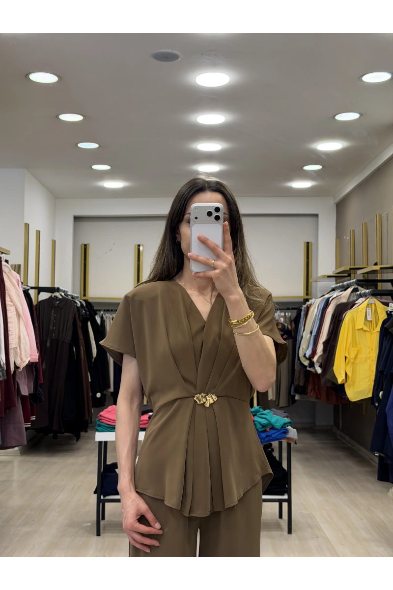 Hoxe Vatkalı Gold Aksesuarlı Bağlamalı İkili Takım