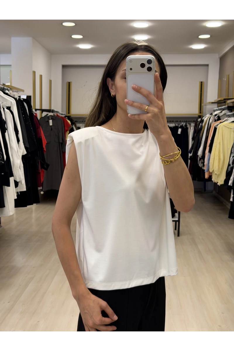 Acew Arka Dantel Detaylı Vatkalı Tshirt