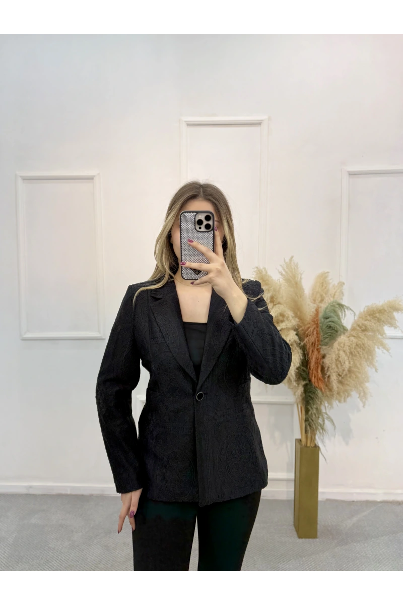 Güpürlü Astarlı Blazer Ceket