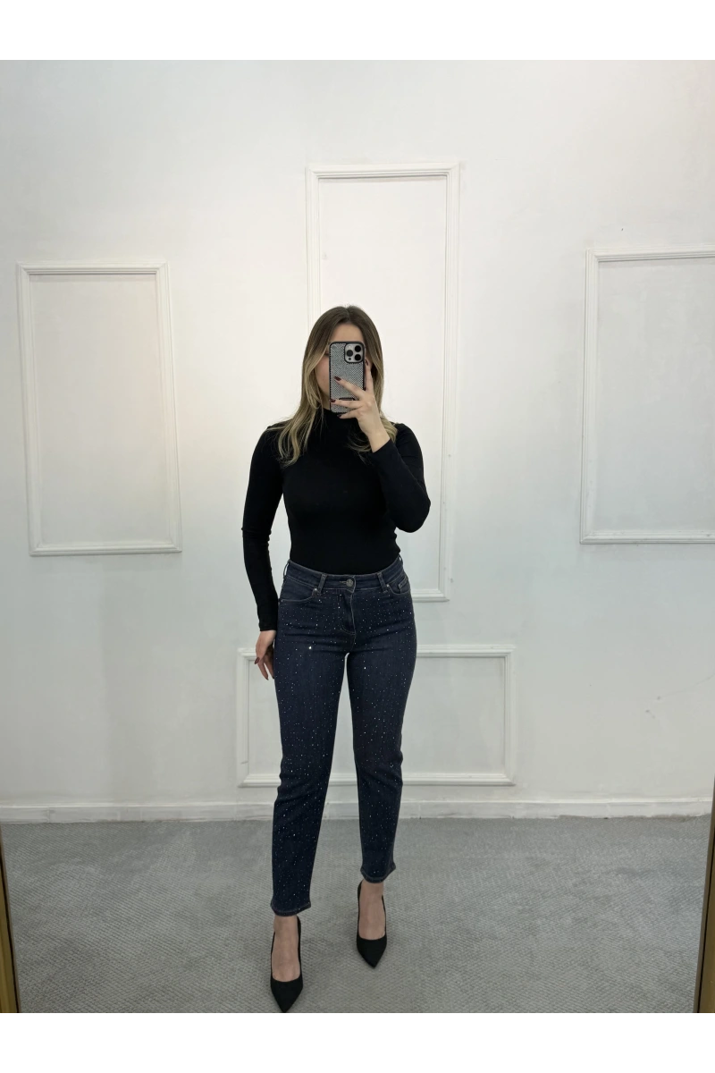 Jast Likralı Dökme Taşlı Mom Jean