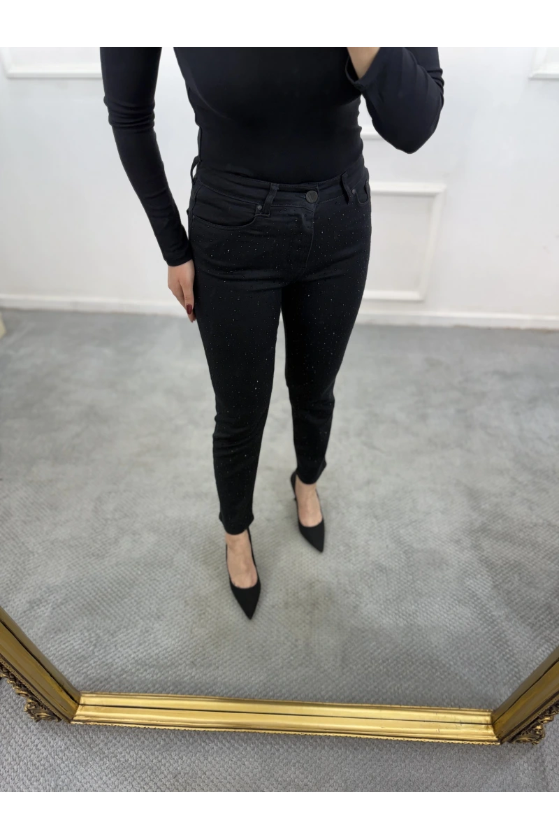 Jast Likralı Dökme Taşlı Mom Jean