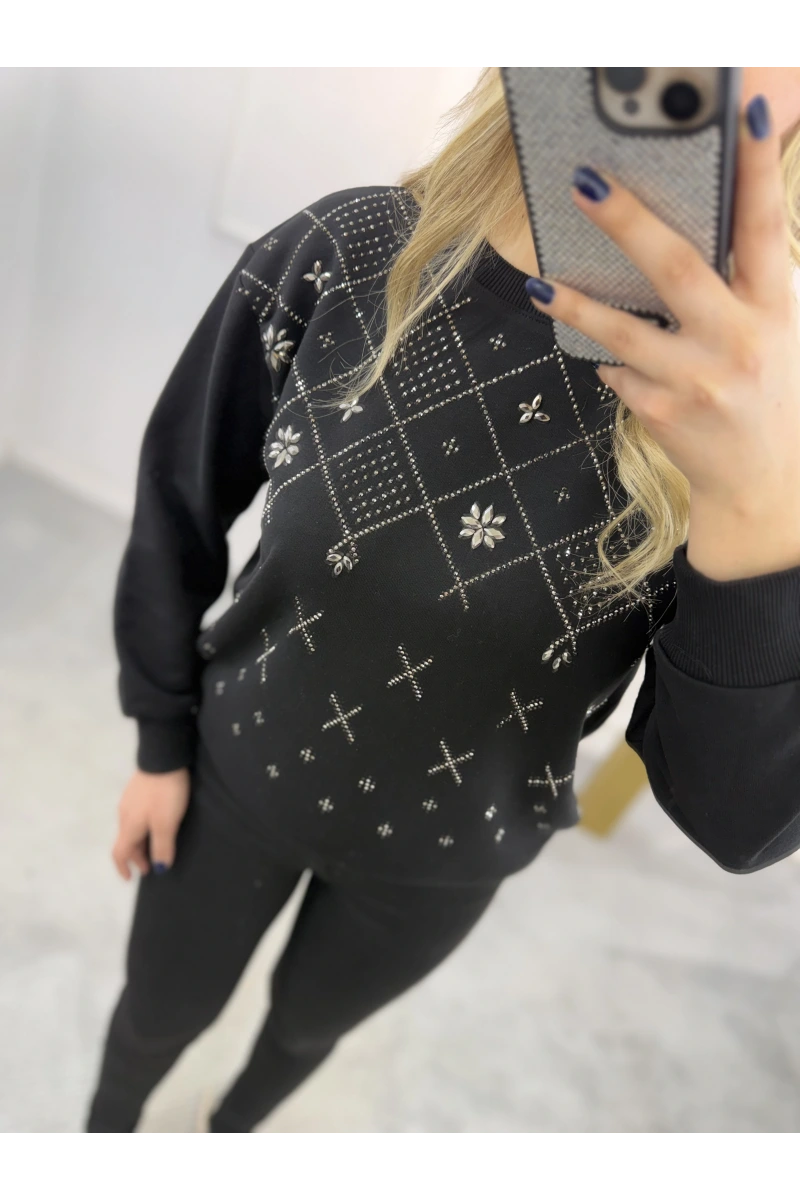 Klara Etnik Taş Detaylı Sweatshirt