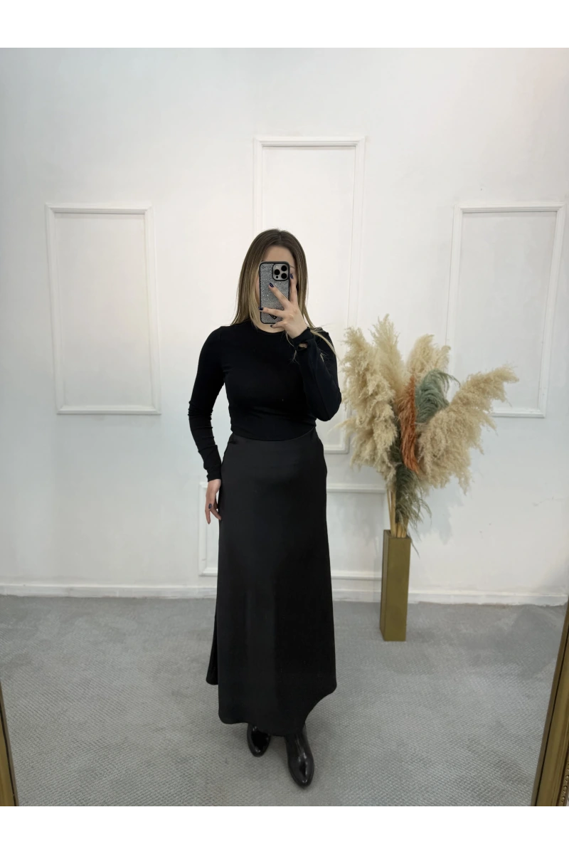 Leisa Pamuk Saten Düz Etek