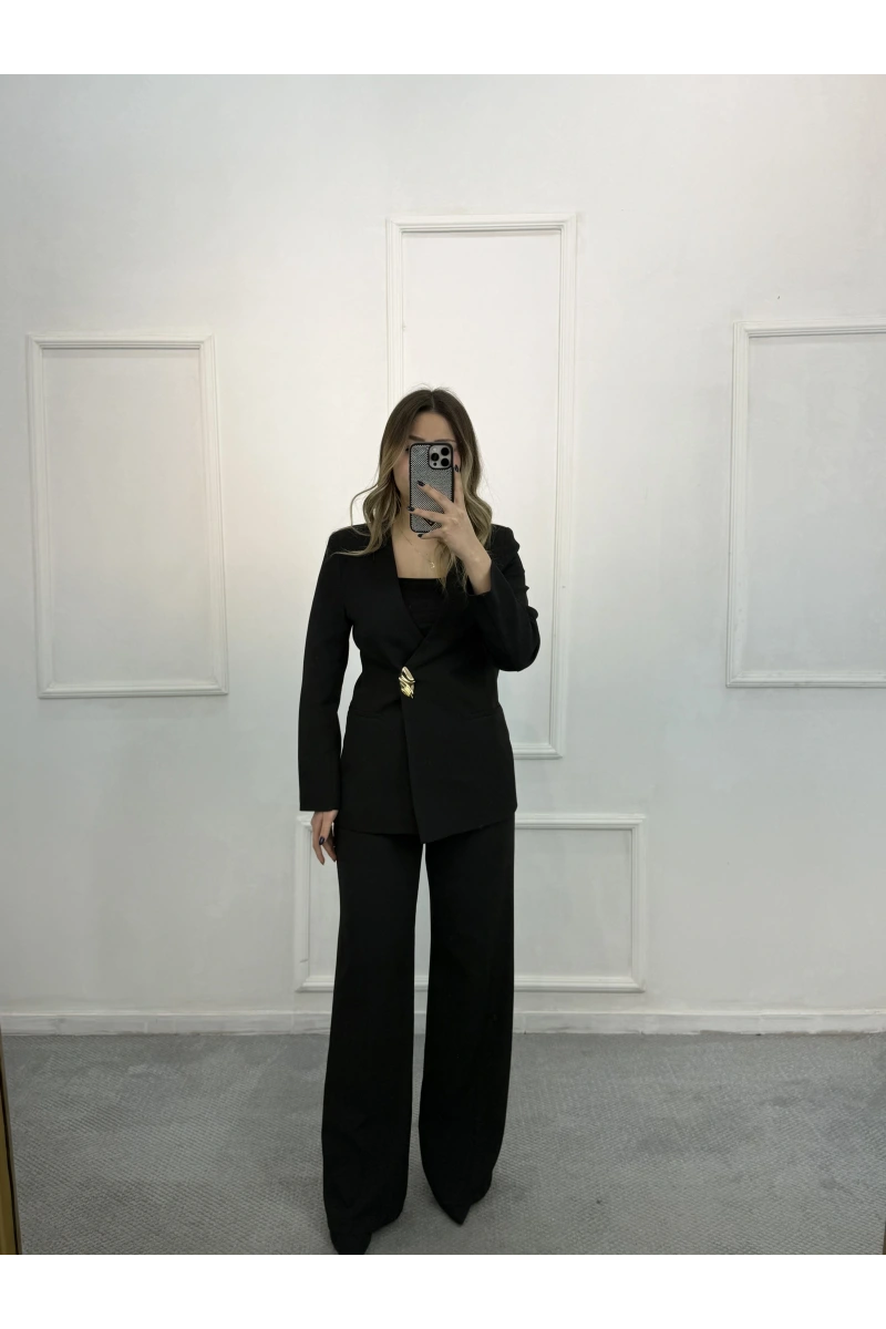 Nus Gold Düğme Detaylı Blazer İkili Takım