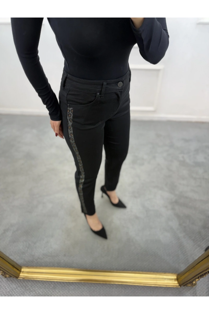 Profit Likralı Yan Leopar Taşlı Mom Jean
