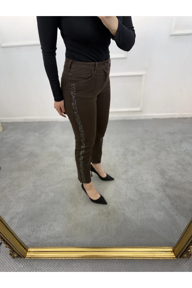 Profit Likralı Yan Leopar Taşlı Mom Jean