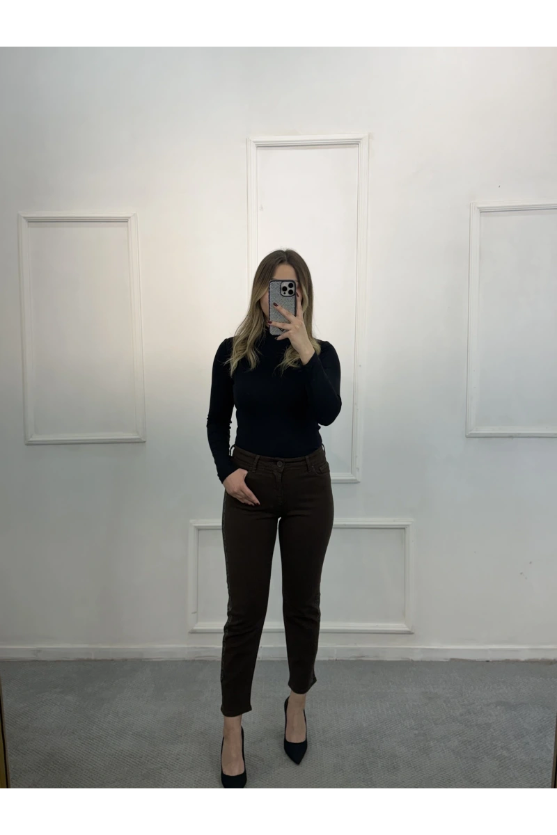 Profit Likralı Yan Leopar Taşlı Mom Jean