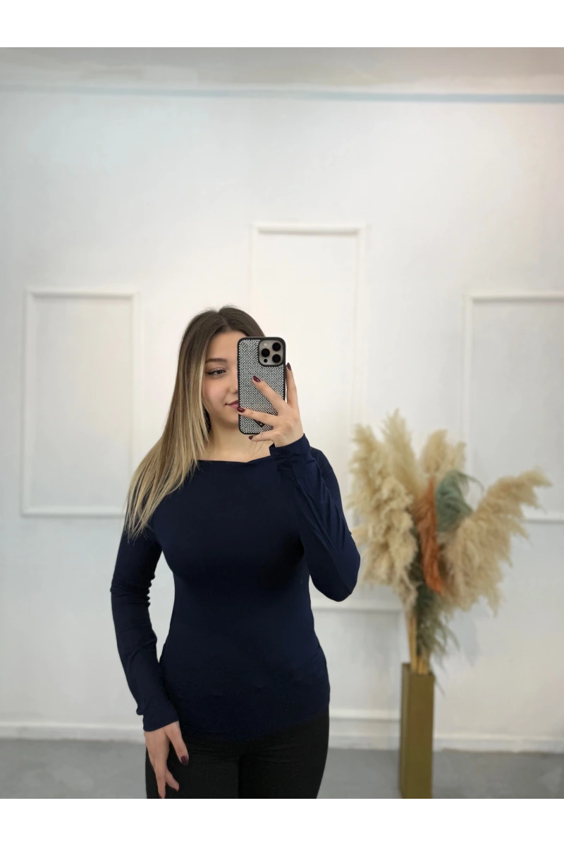 Pytor Degaje Yaka Yan Büzğülü Body