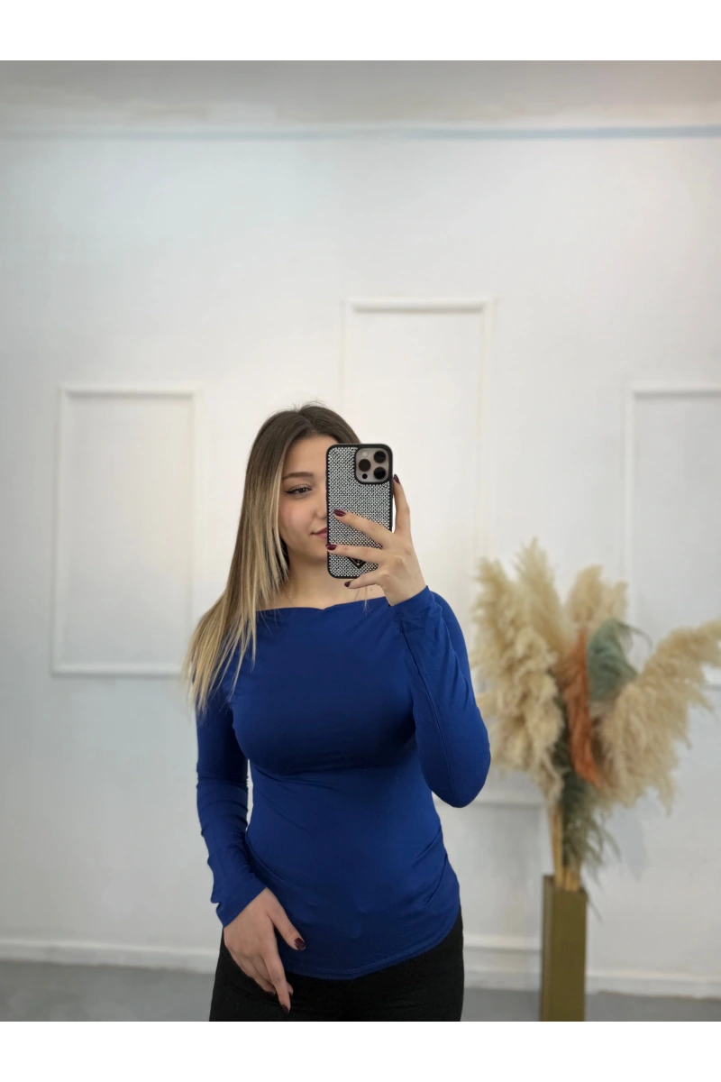 Pytor Degaje Yaka Yan Büzğülü Body