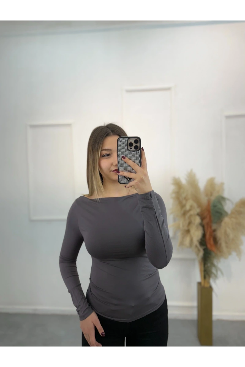 Pytor Degaje Yaka Yan Büzğülü Body