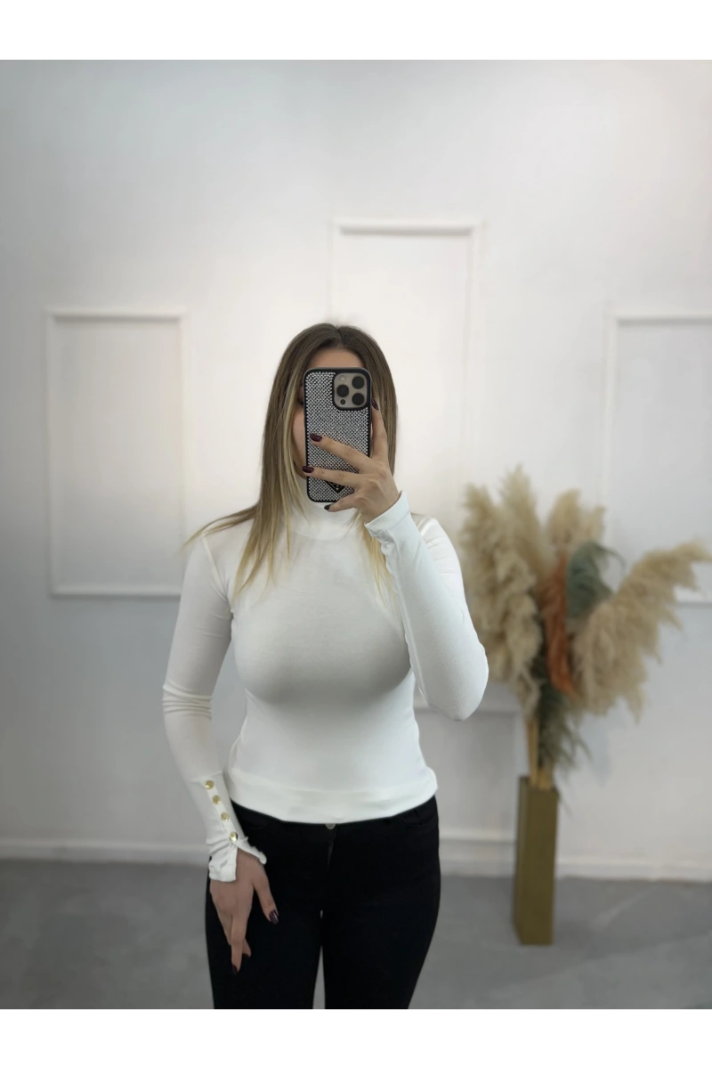 Silove Kol Düğme Detaylı Bluz