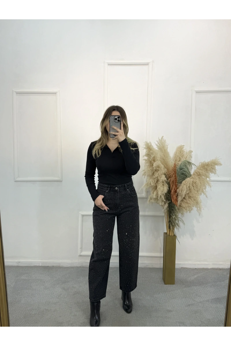 Skater Taşlı Likrasız Mom Jean