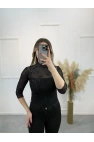 Gül İşlemeli Transparan Bluz