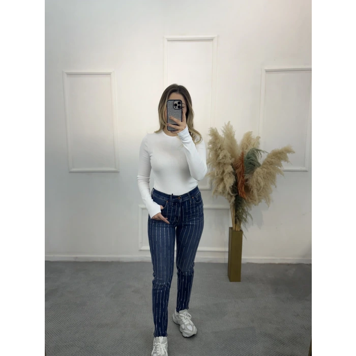 Orj. Marka Boru Paça Çubuk Taşlı Likralı Jean