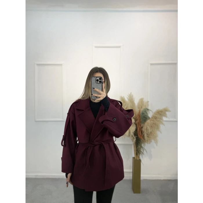 Duma Sırt Detaylı Kuşaklı Kaşe Kaban