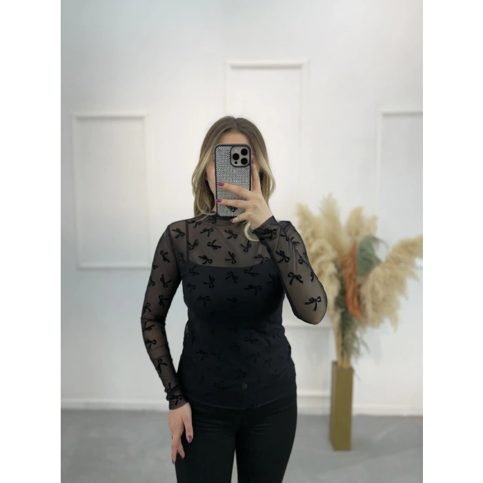 Fiyonklu Transparan Bluz