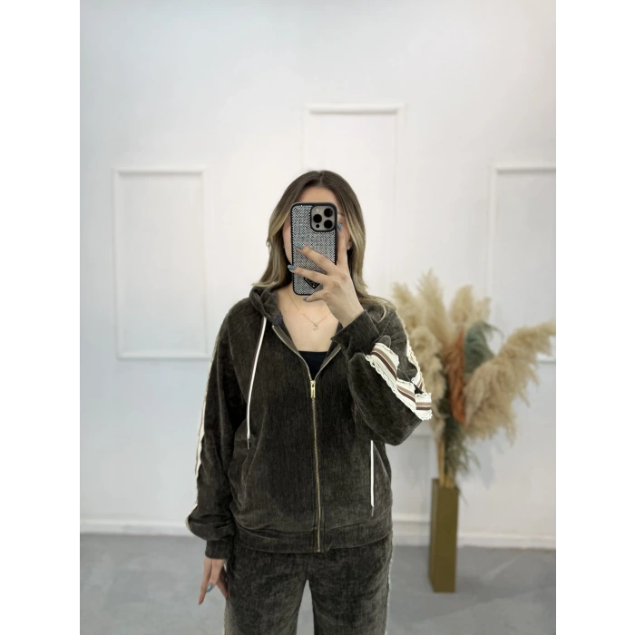 Sitelli Şerit Detaylı Premium İkili Takım