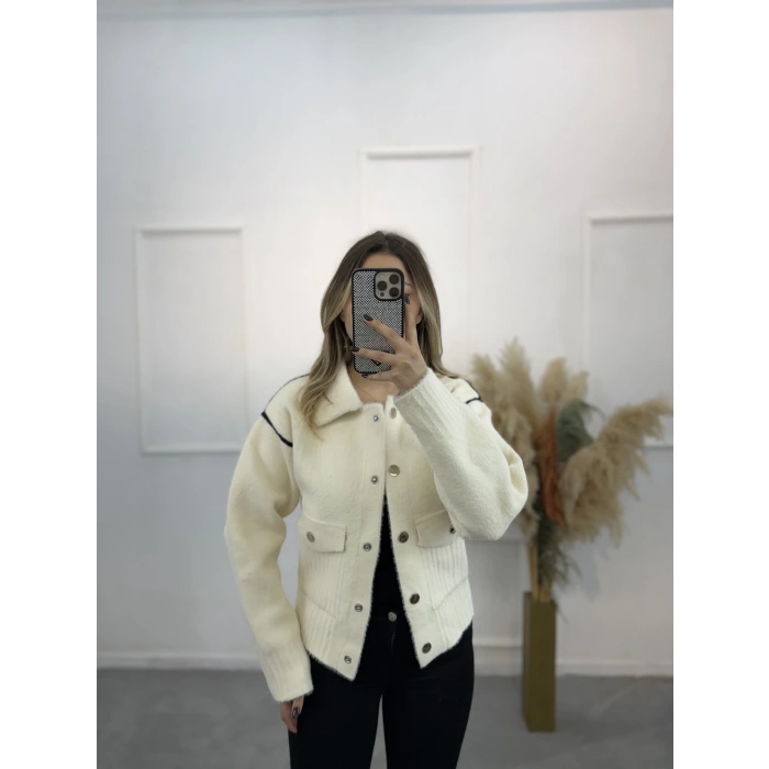 Angora Gömlek Yaka Şeritli Hırka