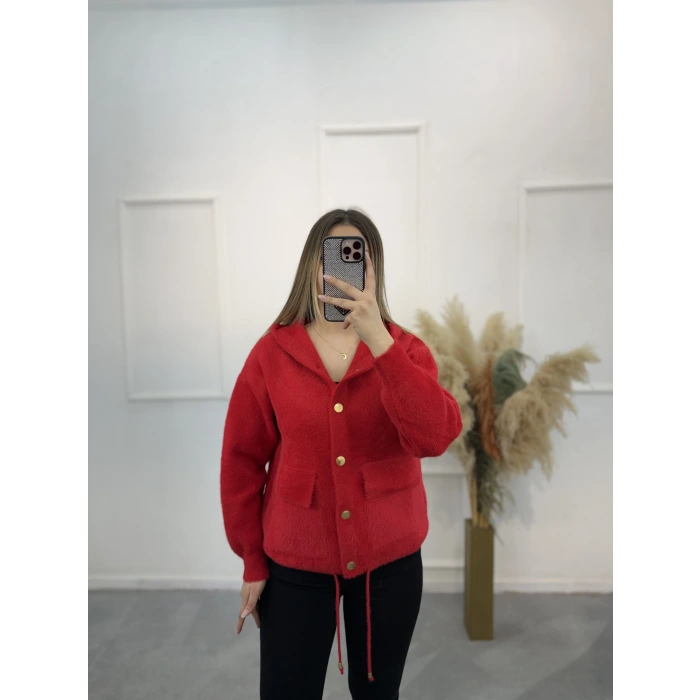 Bely Kapşonlu Triko Hırka