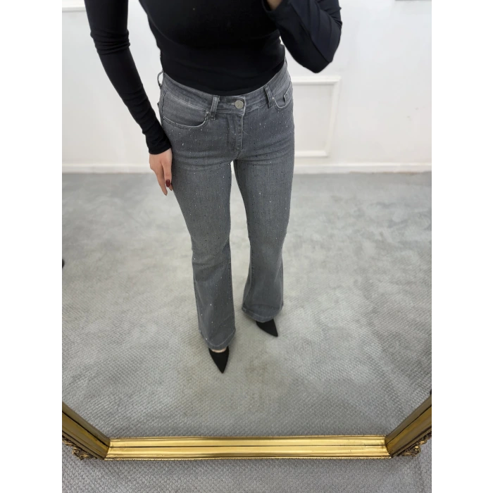 Deaf Likralı Dökme Taşlı İspanyol Jean