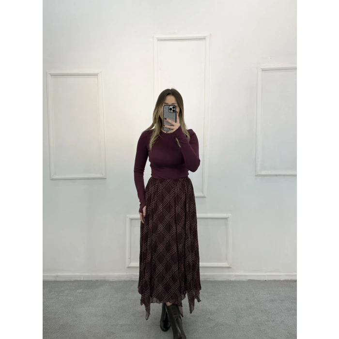 Neyss Çizgi Desenli Asimetrik Etek