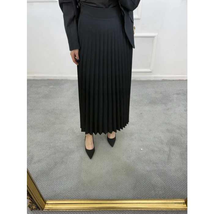 Way Kemer Detaylı Etekli İkili Takım