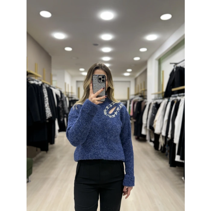 Zeni Omuzu Taş Detaylı Kazak