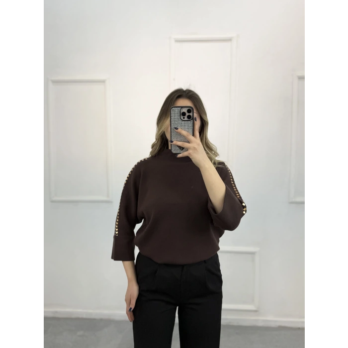 Korsman Taş Detaylı Kazak