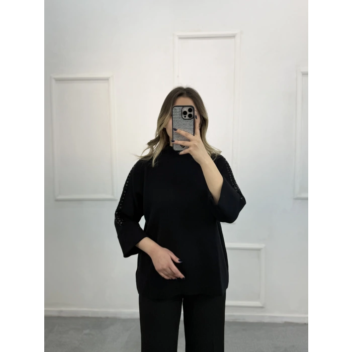 Korsman Taş Detaylı Kazak