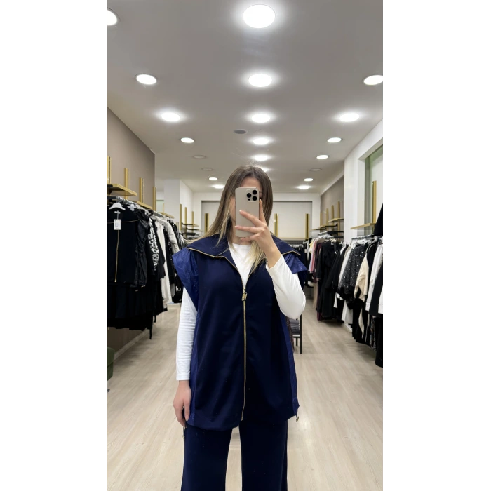 Vure Garni Detaylı Yelekli İkili Takım