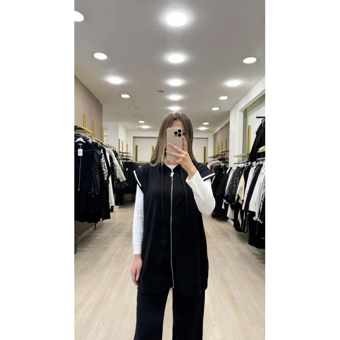 Triko Garnili Yelekli İkili Takım