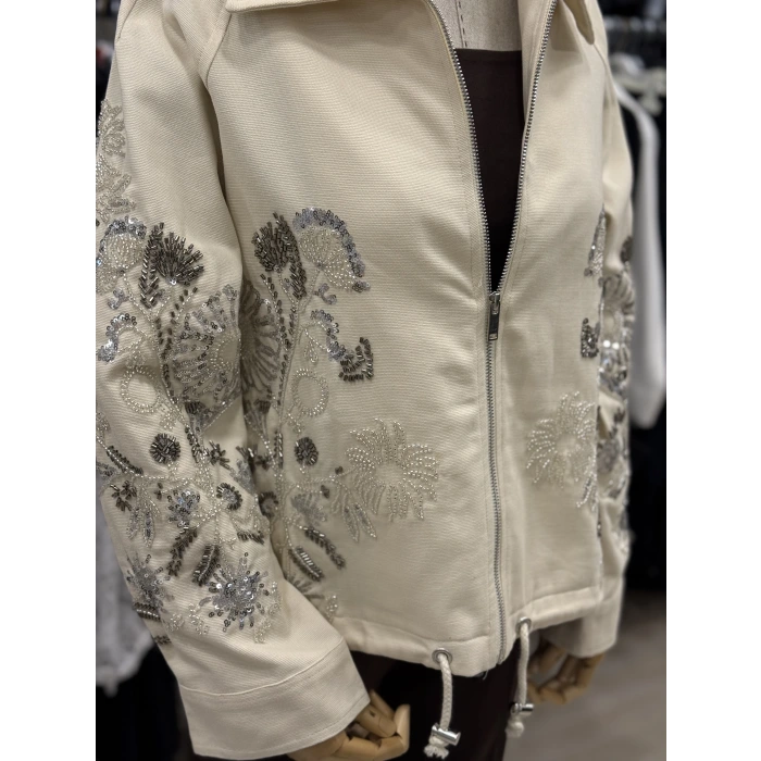 Noz Nakış İşlemeli Fermuarlı Tasarım Ceket