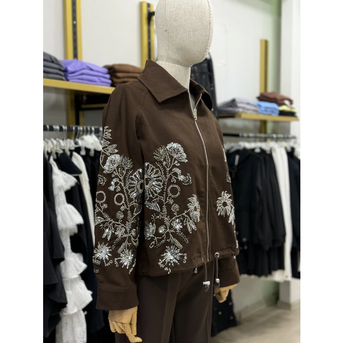 Noz Nakış İşlemeli Fermuarlı Tasarım Ceket