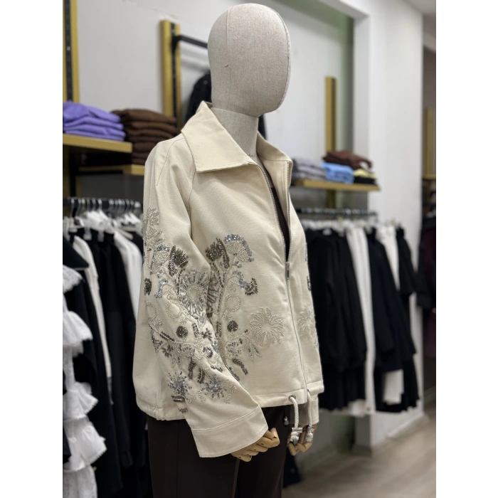 Noz Nakış İşlemeli Fermuarlı Tasarım Ceket
