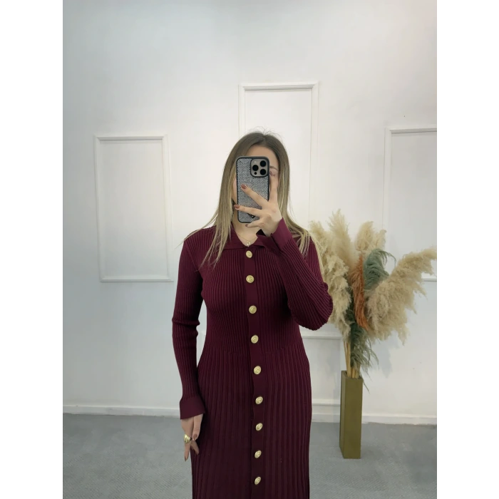 Gold Düğme Detaylı Pileli Triko Elbise