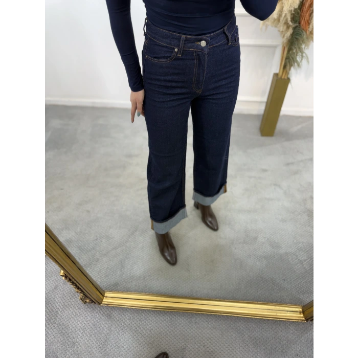 Bera Paça Katlı Likralı Jean