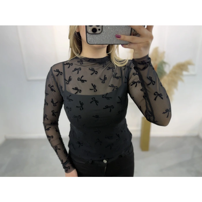 Fiyonklu Transparan Bluz