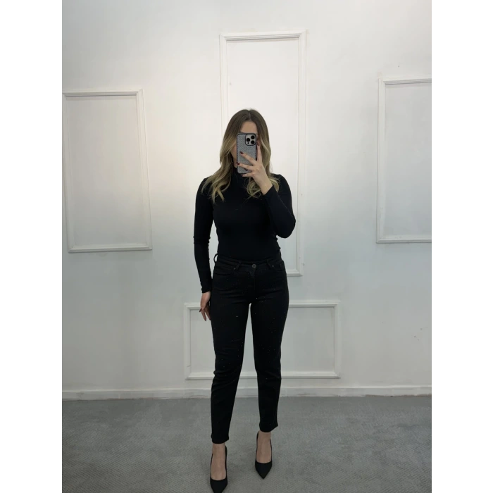 Jast Likralı Dökme Taşlı Mom Jean