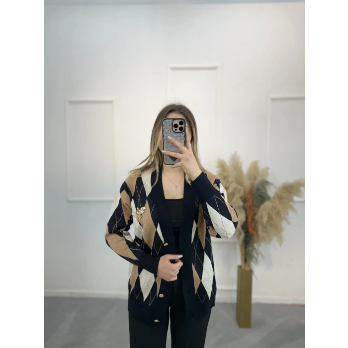 Kovaw Bymn Arı Broşlu Hırka